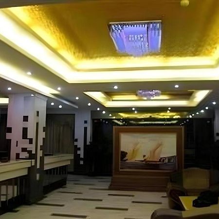 Airport Liwan Hotel Guangzhou Bagian luar foto