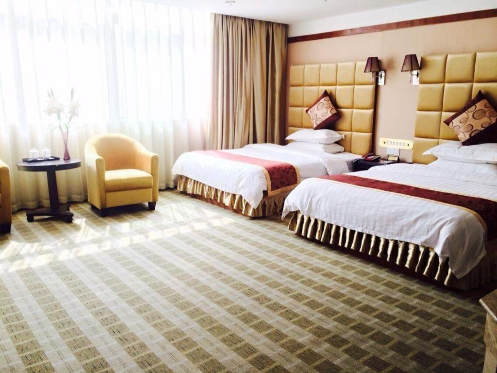 Airport Liwan Hotel Guangzhou Bagian luar foto