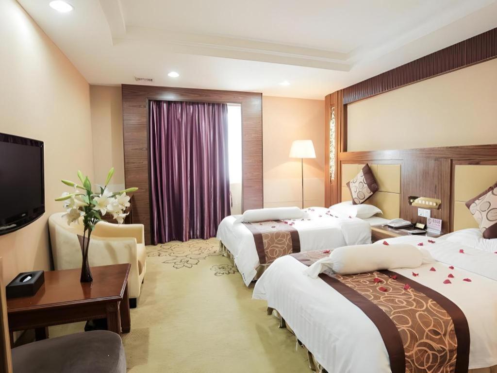 Airport Liwan Hotel Guangzhou Bagian luar foto