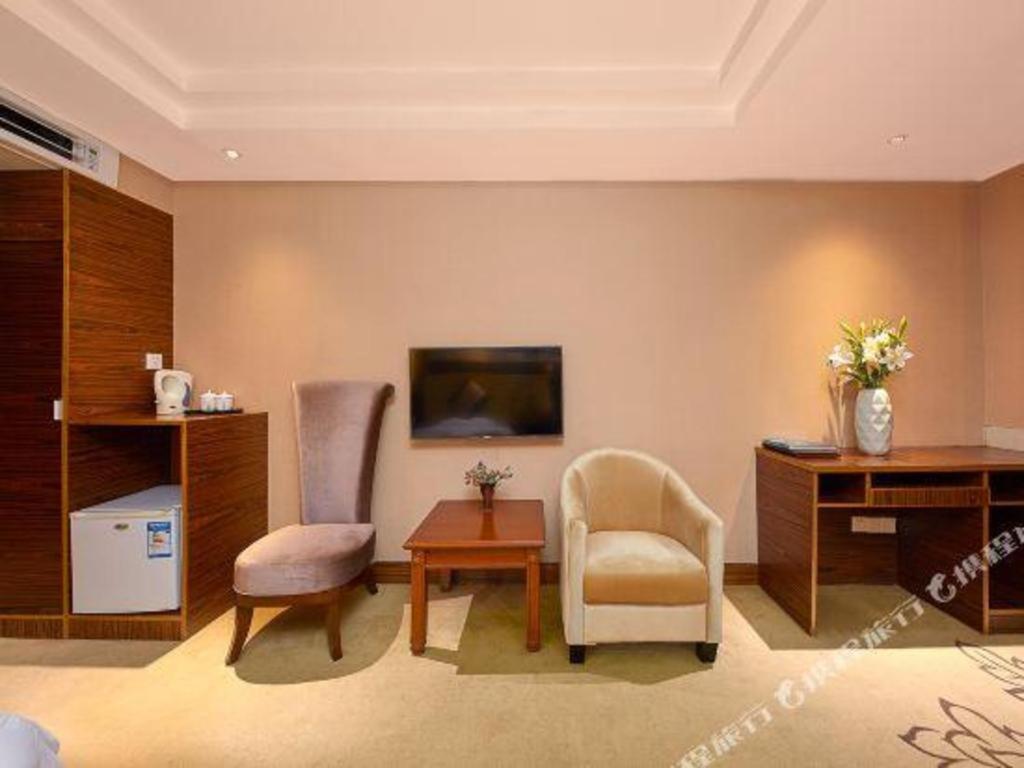 Airport Liwan Hotel Guangzhou Bagian luar foto